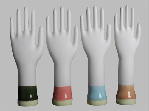 Nitrile Exam Glove Ceramic Former